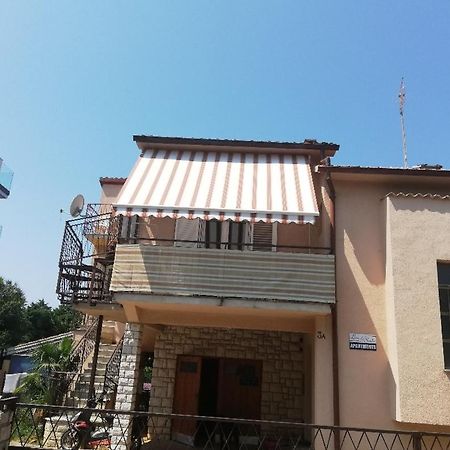 Lino Apartments 罗维尼 外观 照片