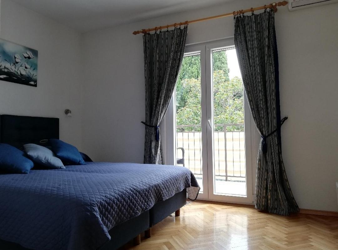 Lino Apartments 罗维尼 外观 照片