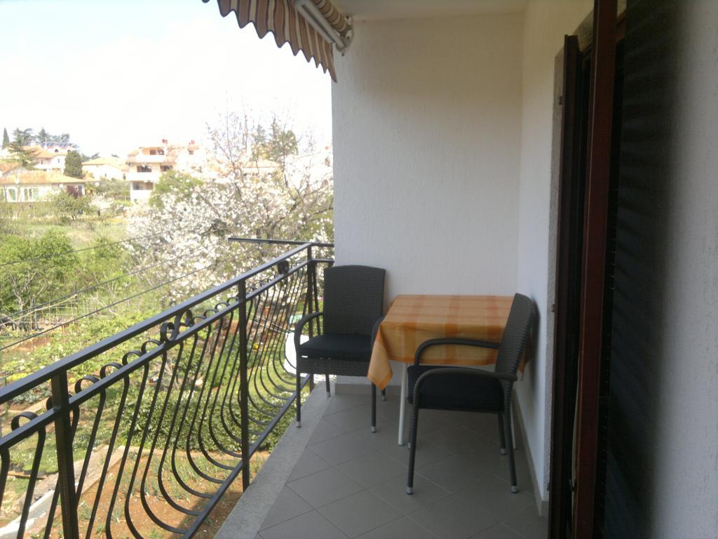 Lino Apartments 罗维尼 外观 照片