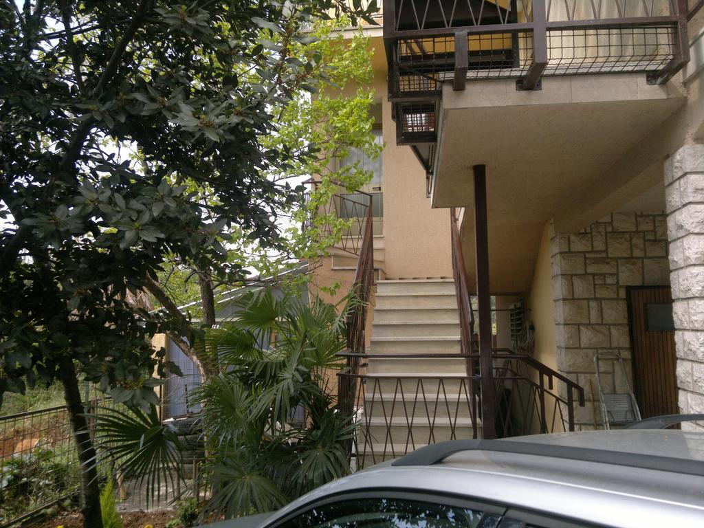 Lino Apartments 罗维尼 外观 照片