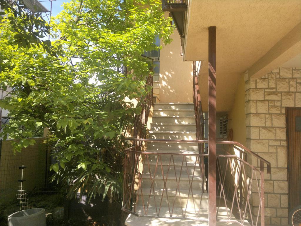 Lino Apartments 罗维尼 外观 照片