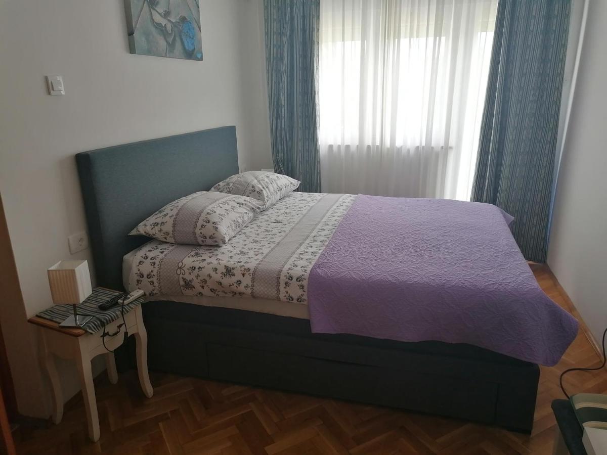Lino Apartments 罗维尼 外观 照片